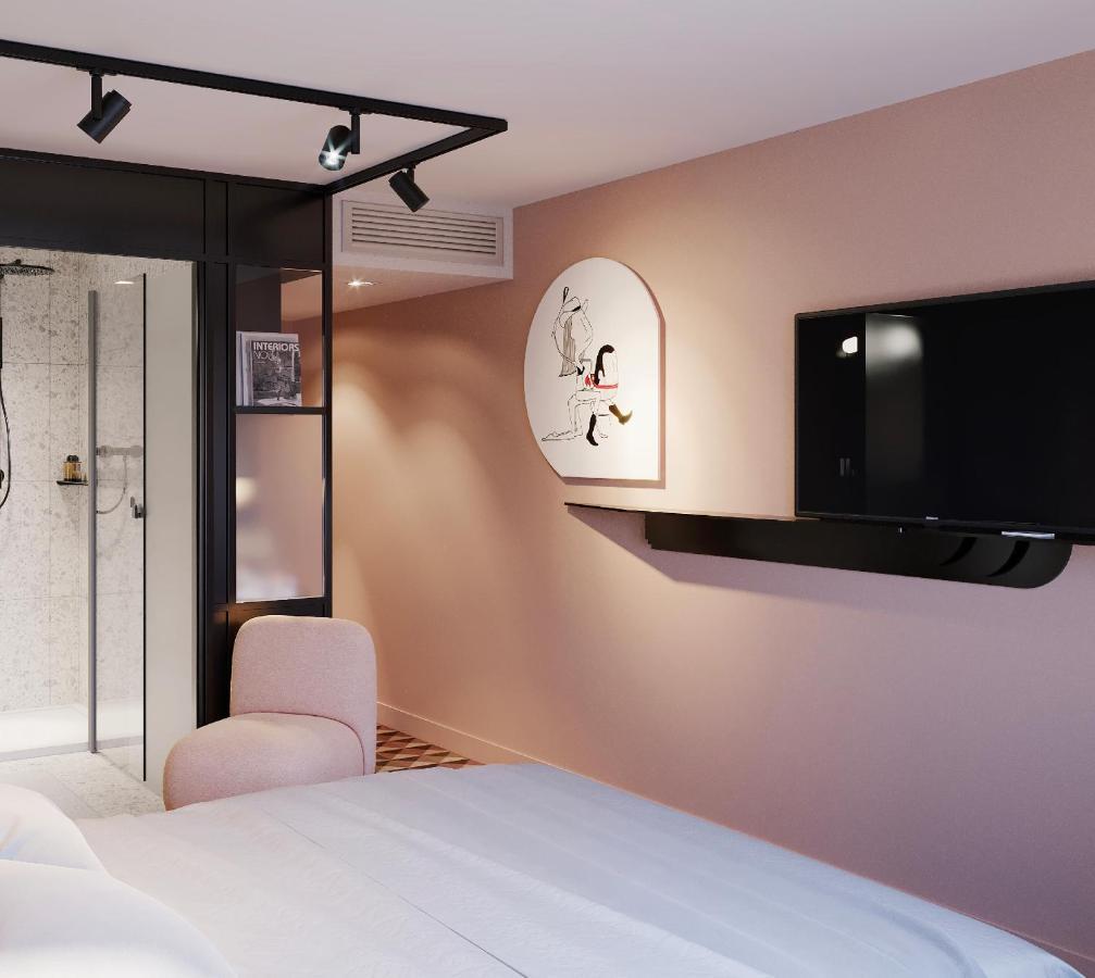 Tribe Batignolles Parijs